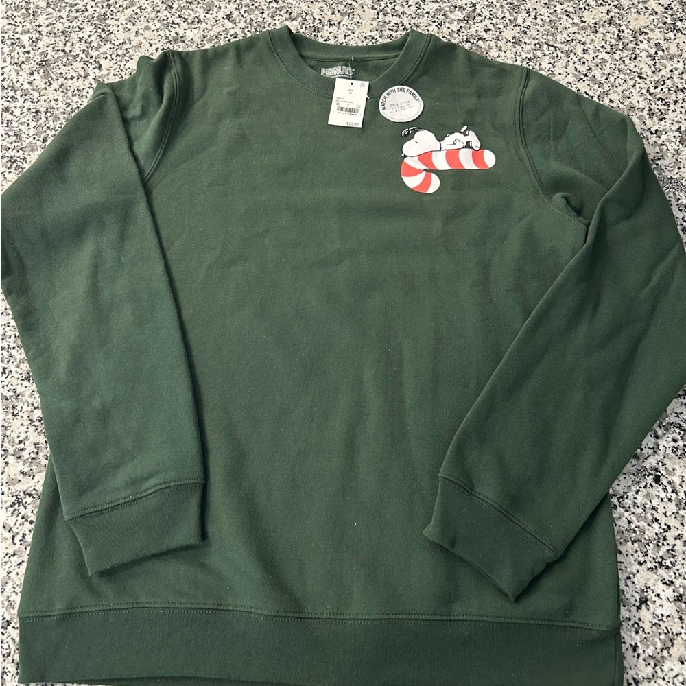 NWT Peanuts Snoopy candy cane crewneck sweater, unisex